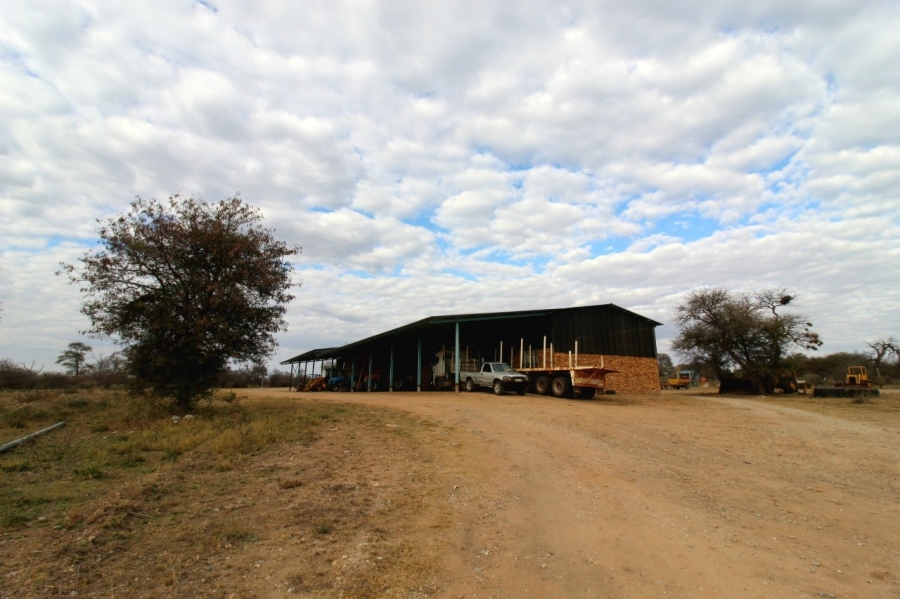 6 Bedroom Property for Sale in Alldays Limpopo