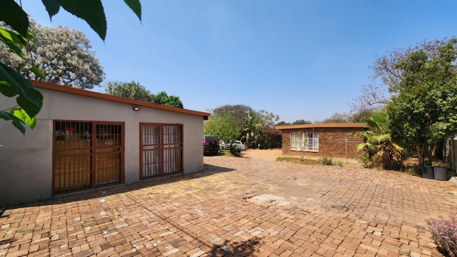 11 Bedroom Property for Sale in Capricorn Limpopo