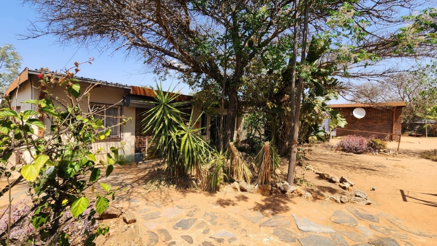 11 Bedroom Property for Sale in Capricorn Limpopo