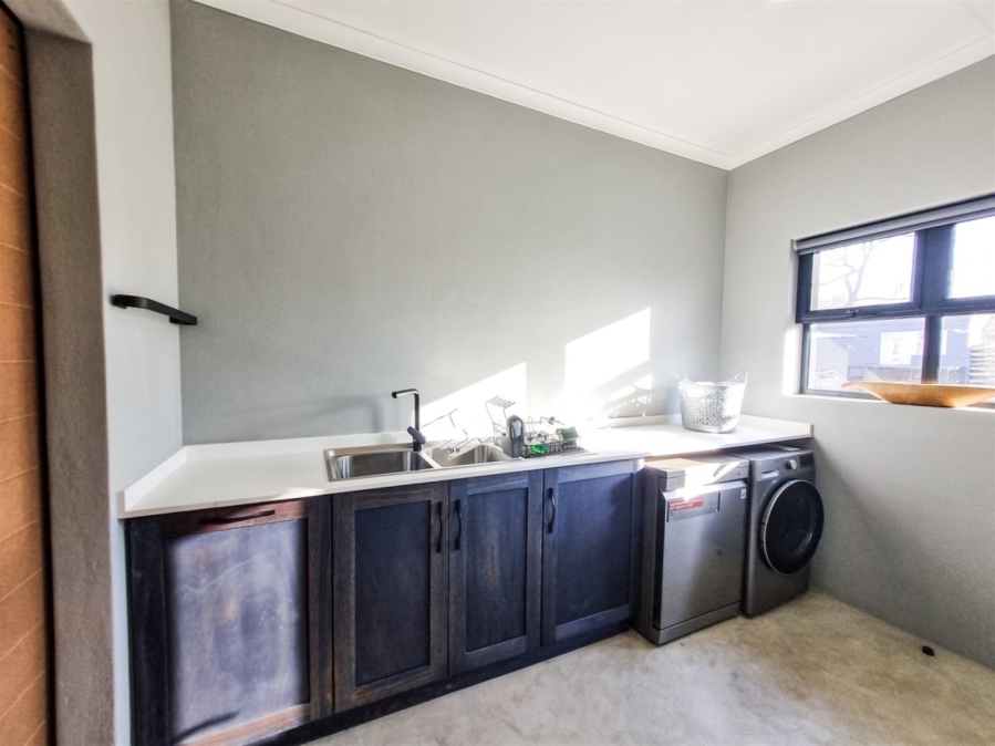 3 Bedroom Property for Sale in Moditlo Wildlife Estate Limpopo