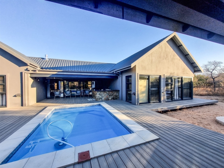 3 Bedroom Property for Sale in Moditlo Wildlife Estate Limpopo