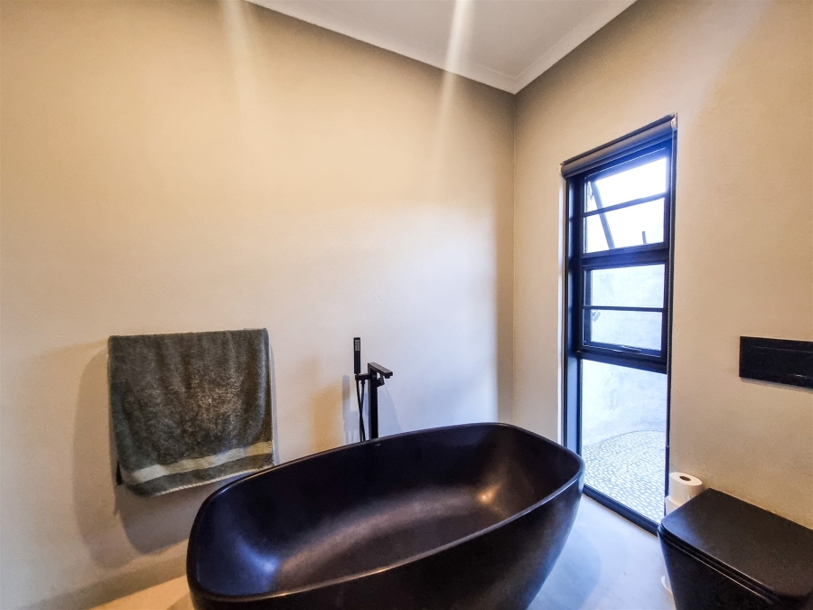 3 Bedroom Property for Sale in Moditlo Wildlife Estate Limpopo