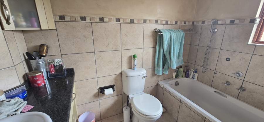 3 Bedroom Property for Sale in Bendor Limpopo