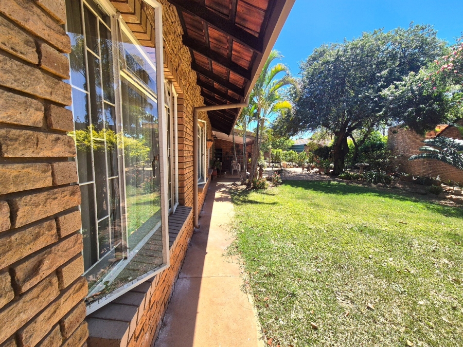 3 Bedroom Property for Sale in Mookgopong Limpopo