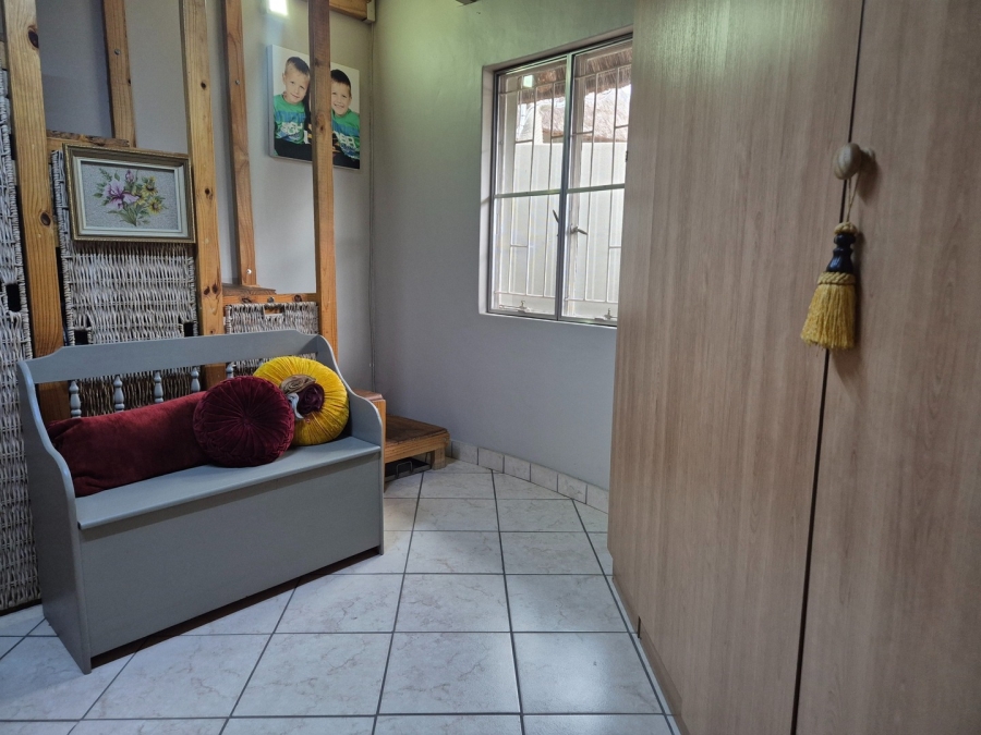 3 Bedroom Property for Sale in Mookgopong Limpopo