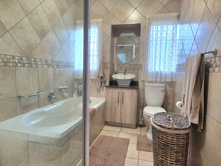 3 Bedroom Property for Sale in Mookgopong Limpopo