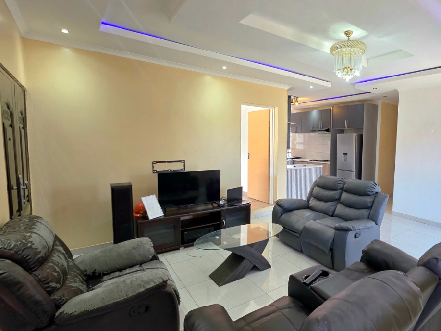 3 Bedroom Property for Sale in Mahlasedi Park Limpopo