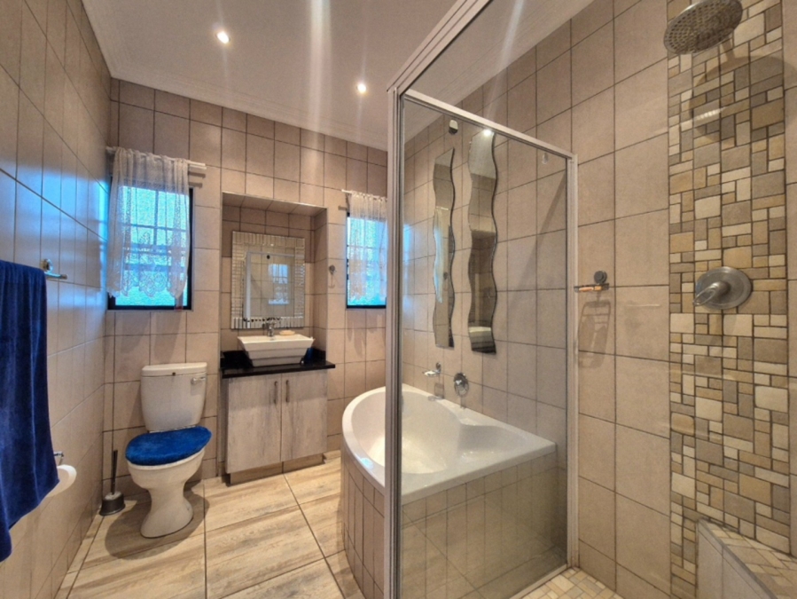 3 Bedroom Property for Sale in Mookgopong Limpopo