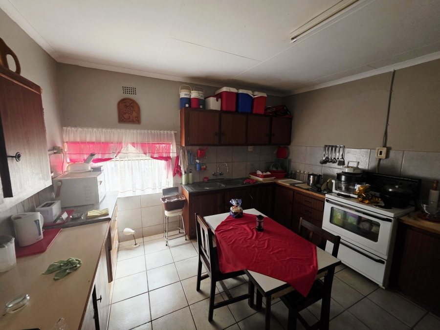 4 Bedroom Property for Sale in Roedtan Limpopo