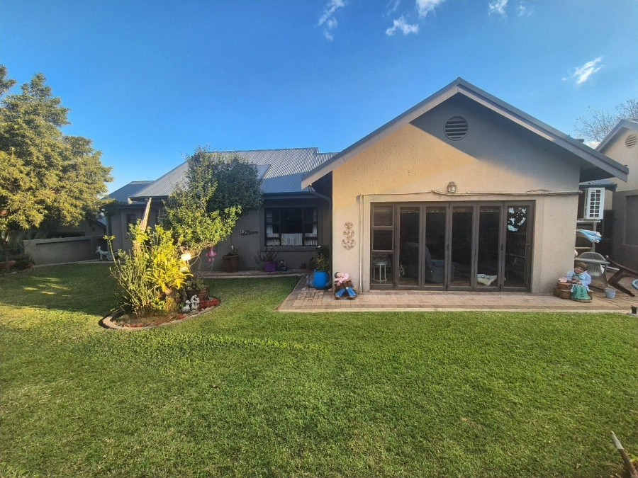 3 Bedroom Property for Sale in Mookgopong Limpopo