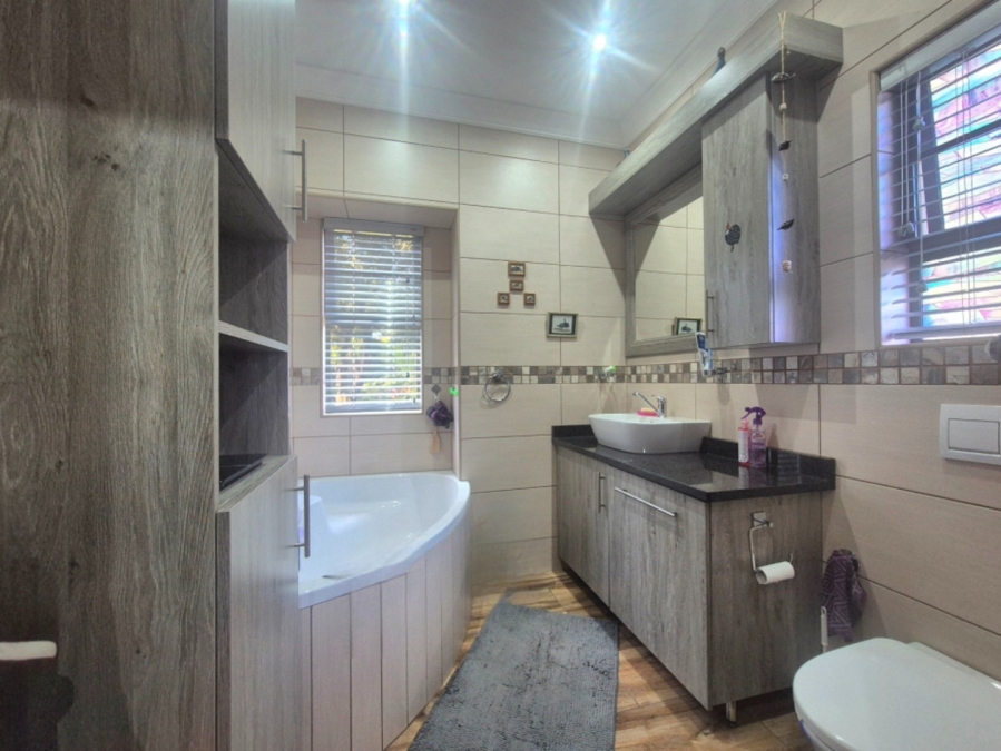 3 Bedroom Property for Sale in Mookgopong Limpopo