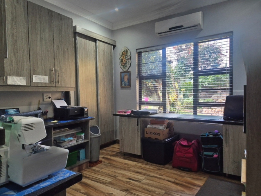 3 Bedroom Property for Sale in Mookgopong Limpopo