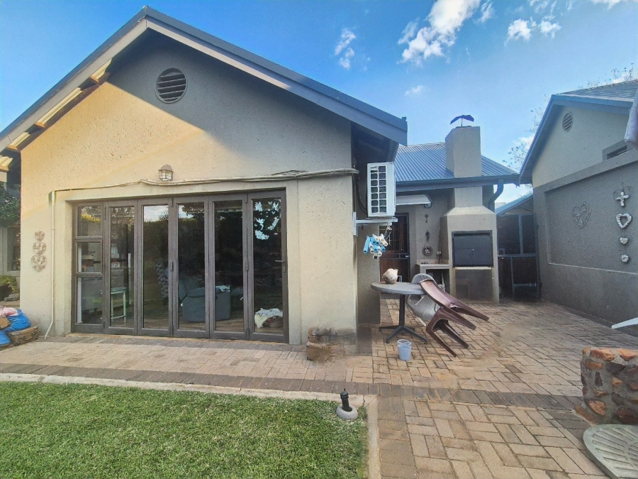 3 Bedroom Property for Sale in Mookgopong Limpopo