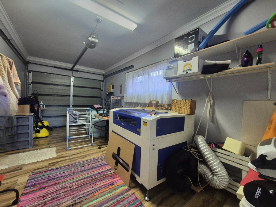 3 Bedroom Property for Sale in Mookgopong Limpopo