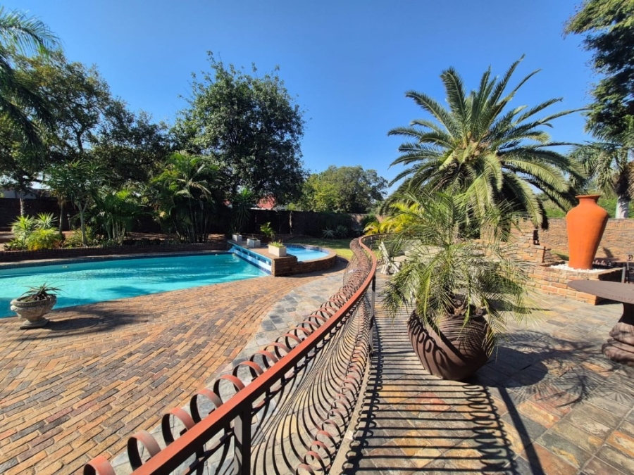 7 Bedroom Property for Sale in Phalaborwa Limpopo