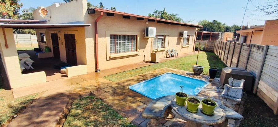 5 Bedroom Property for Sale in Welgelegen Limpopo