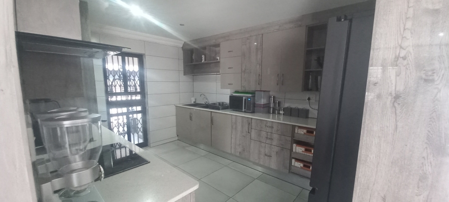 3 Bedroom Property for Sale in Mahlasedi Park Limpopo