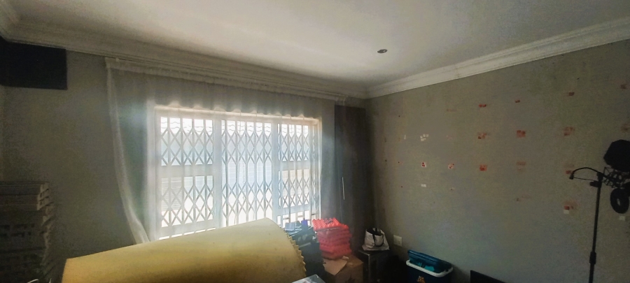 3 Bedroom Property for Sale in Mahlasedi Park Limpopo