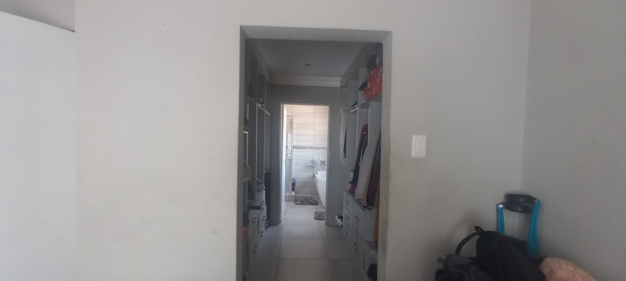 3 Bedroom Property for Sale in Mahlasedi Park Limpopo