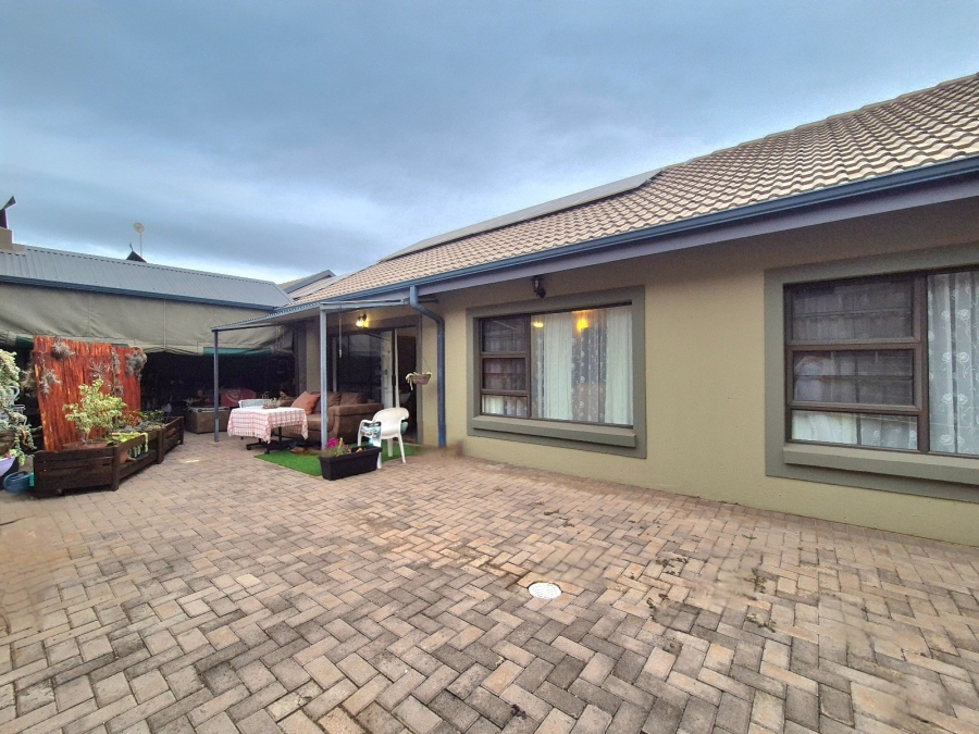 2 Bedroom Property for Sale in Mookgopong Limpopo