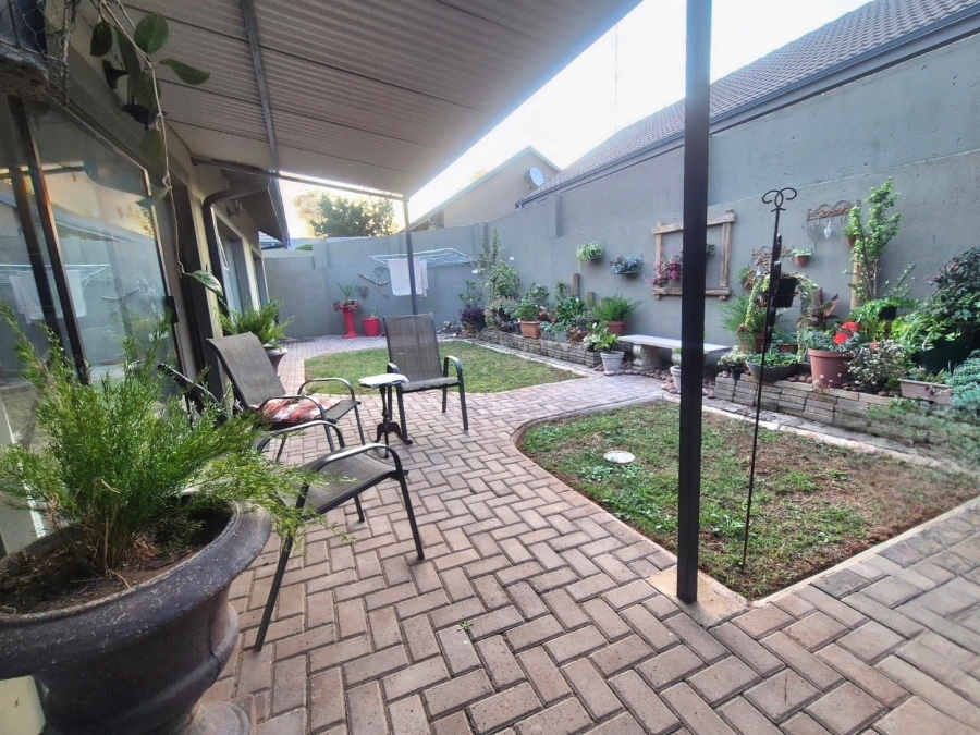 2 Bedroom Property for Sale in Mookgopong Limpopo