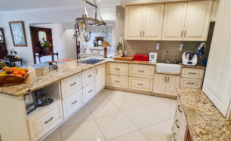 6 Bedroom Property for Sale in Verloren Estate Limpopo