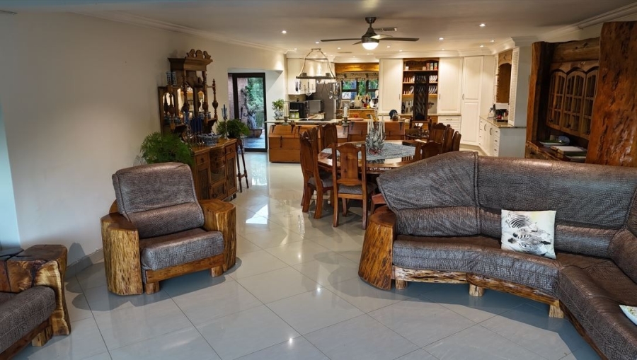 6 Bedroom Property for Sale in Verloren Estate Limpopo