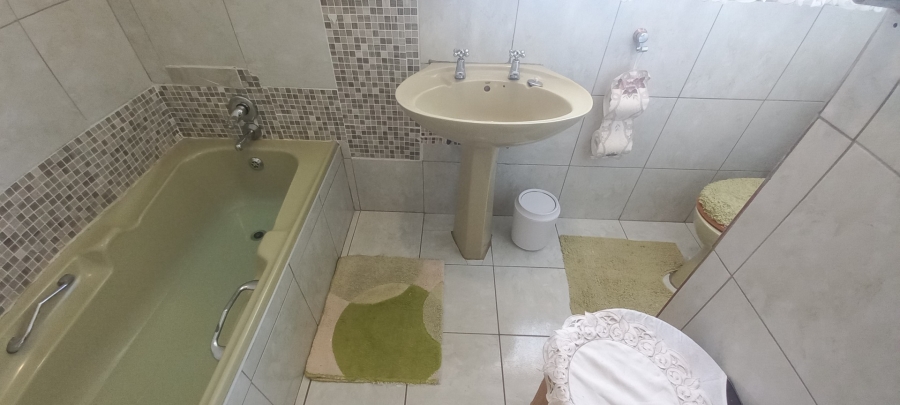 3 Bedroom Property for Sale in Penina Park Limpopo