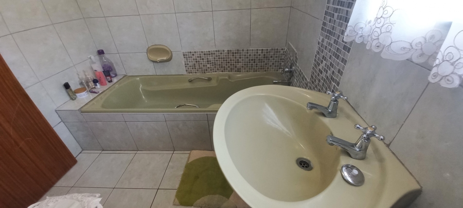 3 Bedroom Property for Sale in Penina Park Limpopo