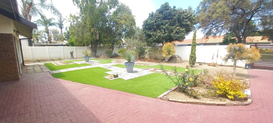 3 Bedroom Property for Sale in Penina Park Limpopo