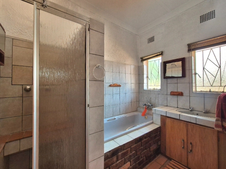 3 Bedroom Property for Sale in Mookgopong Limpopo