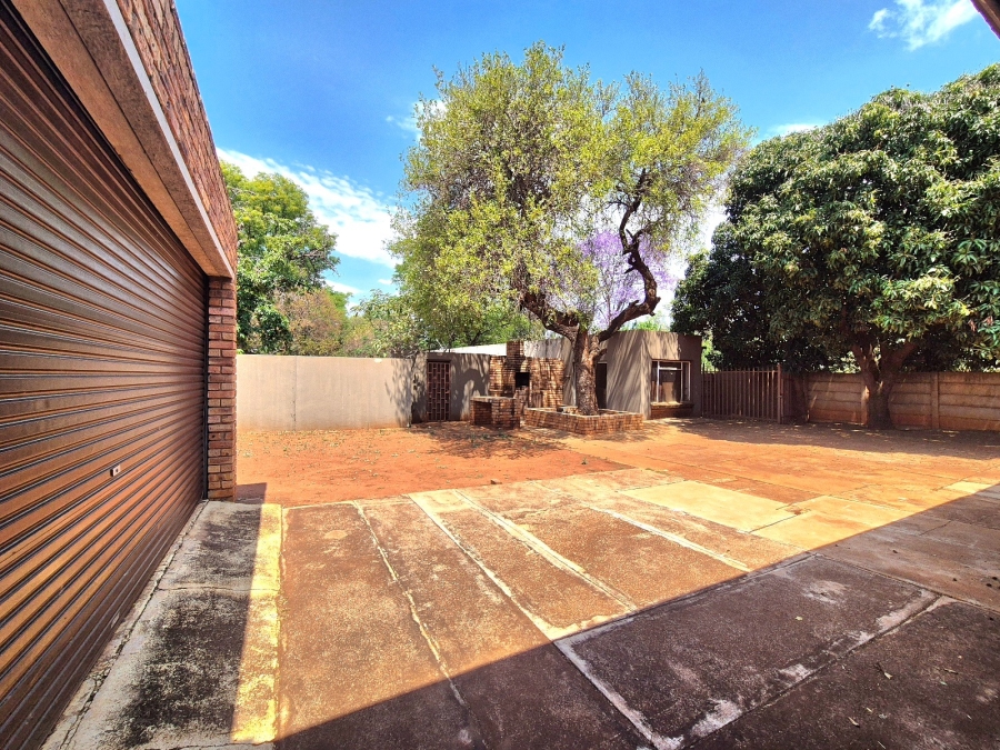 3 Bedroom Property for Sale in Mookgopong Limpopo