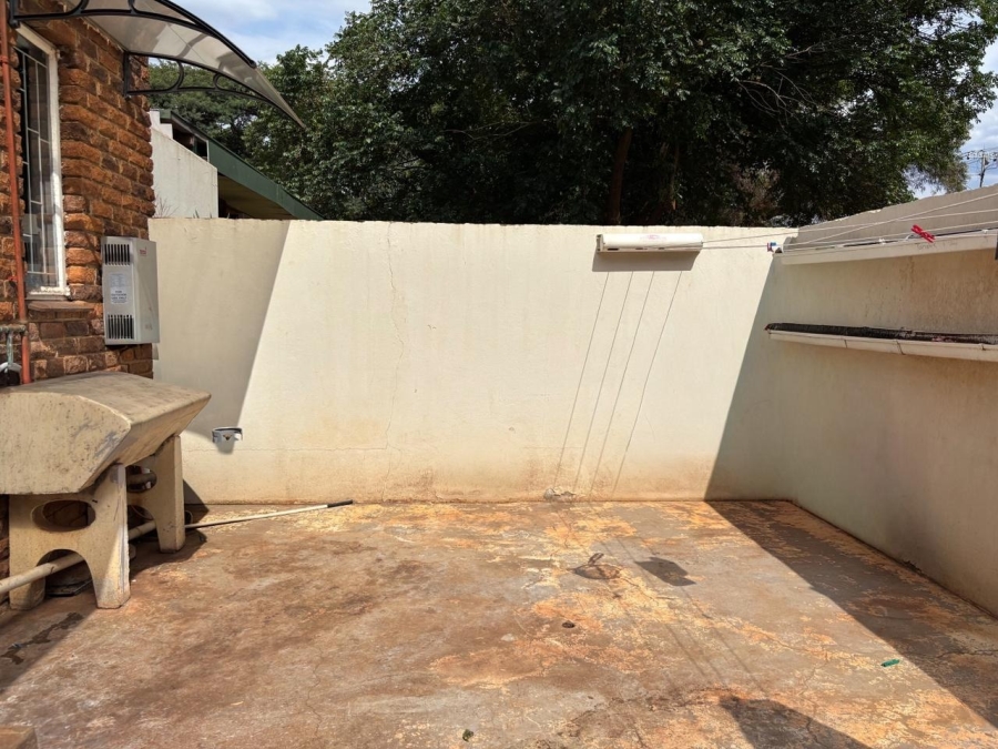 5 Bedroom Property for Sale in Kameeldoringpark Limpopo