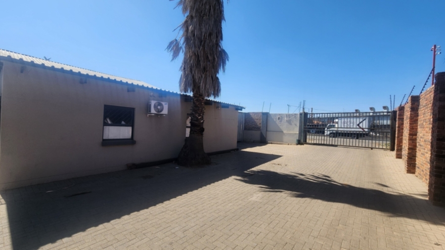 To Let commercial Property for Rent in Polokwane Industria Limpopo