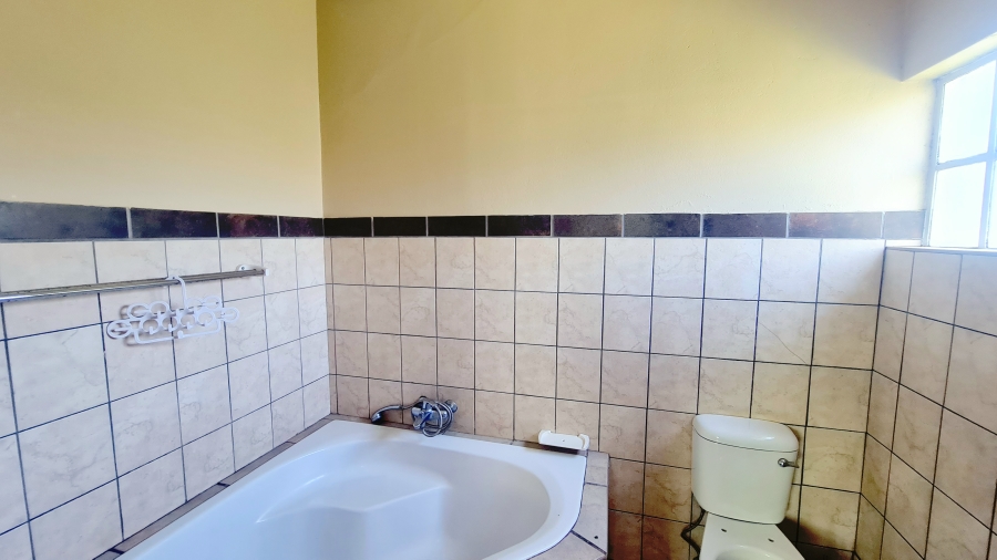To Let 2 Bedroom Property for Rent in Louis Trichardt Limpopo