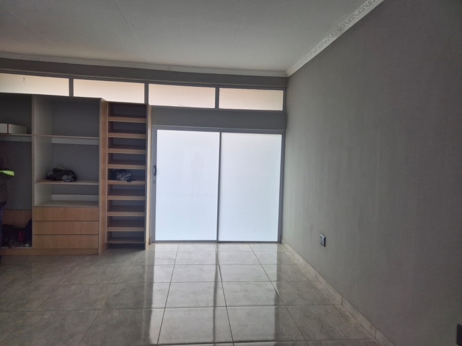 5 Bedroom Property for Sale in Bendor Limpopo