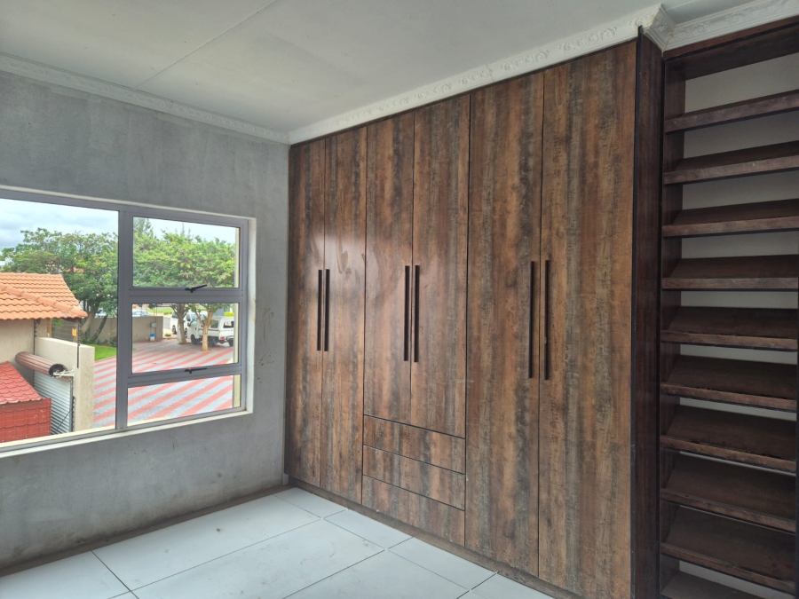 5 Bedroom Property for Sale in Bendor Limpopo