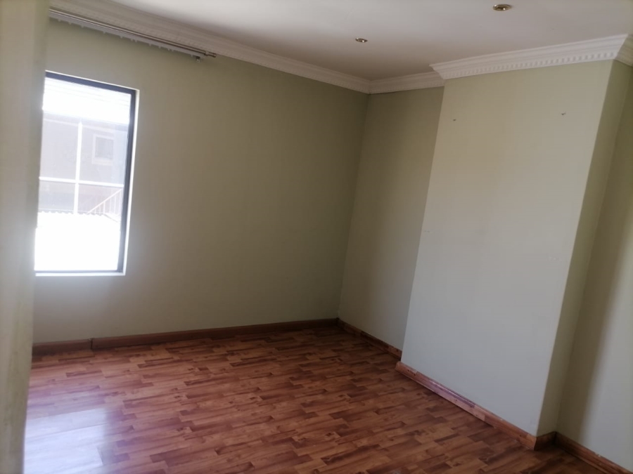 5 Bedroom Property for Sale in Thornhill Limpopo