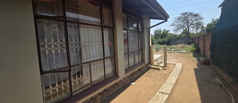 5 Bedroom Property for Sale in Polokwane Central Limpopo