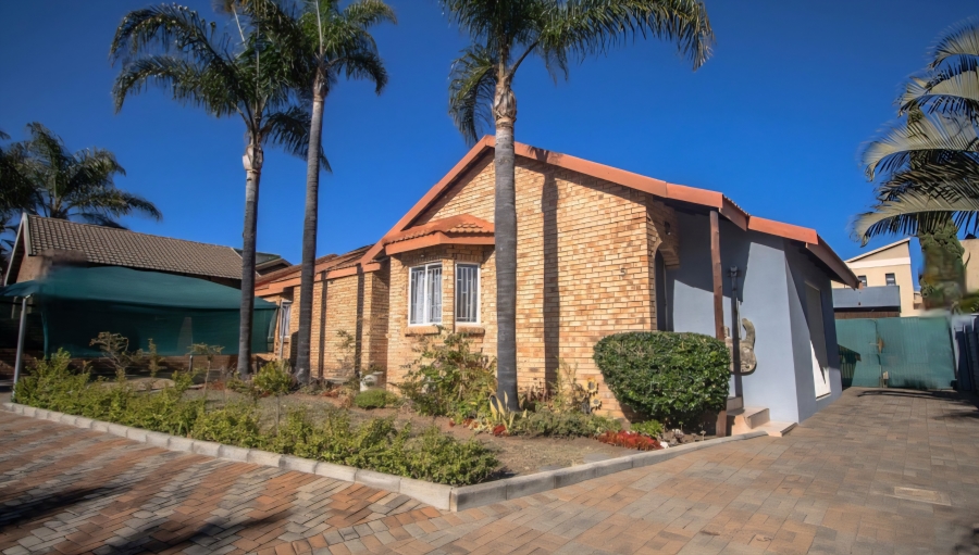 3 Bedroom Property for Sale in Sunset Boulevard Limpopo