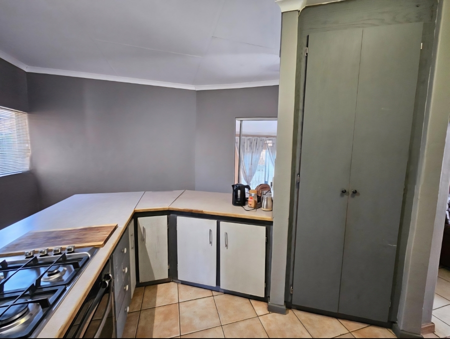 3 Bedroom Property for Sale in Sunset Boulevard Limpopo