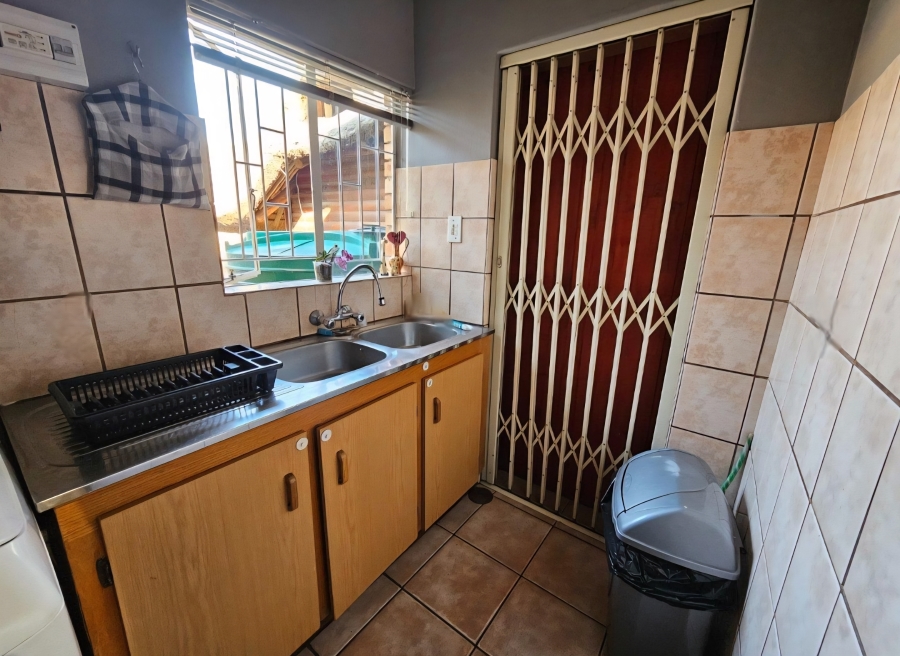 3 Bedroom Property for Sale in Sunset Boulevard Limpopo