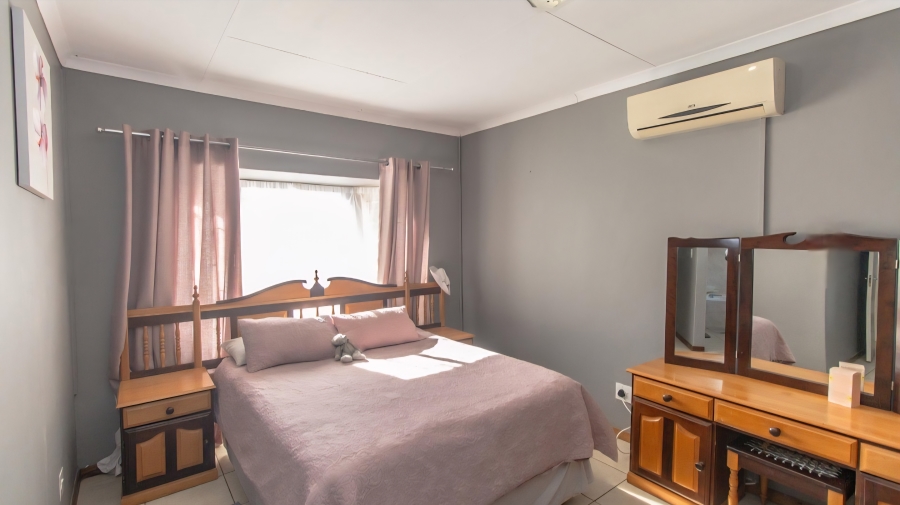 3 Bedroom Property for Sale in Sunset Boulevard Limpopo