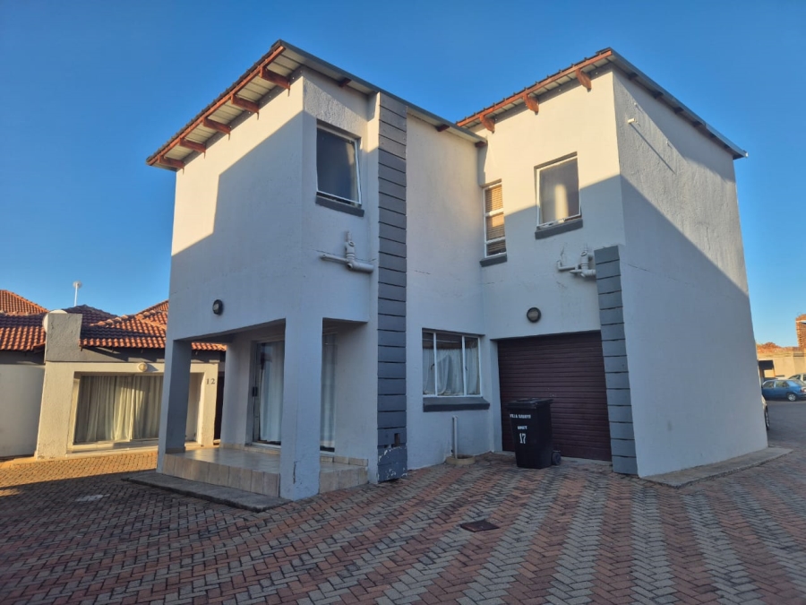 3 Bedroom Property for Sale in Bendor Limpopo