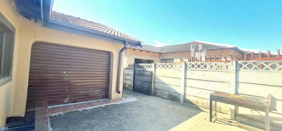 3 Bedroom Property for Sale in Louis Trichardt Park Limpopo