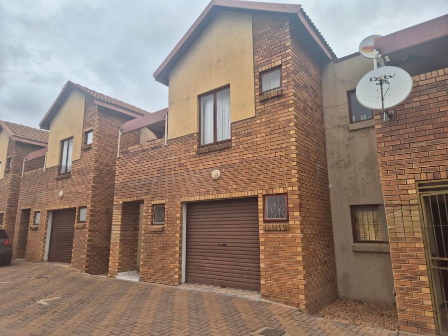 3 Bedroom Property for Sale in Annadale Limpopo