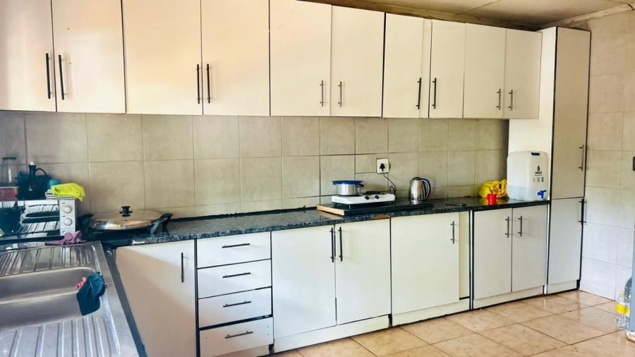 3 Bedroom Property for Sale in Eltivillas Limpopo