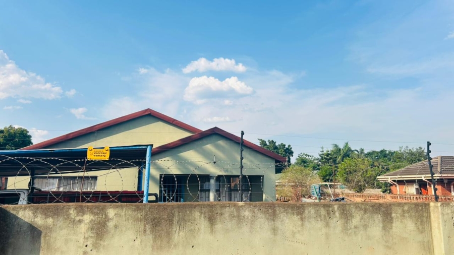 3 Bedroom Property for Sale in Eltivillas Limpopo