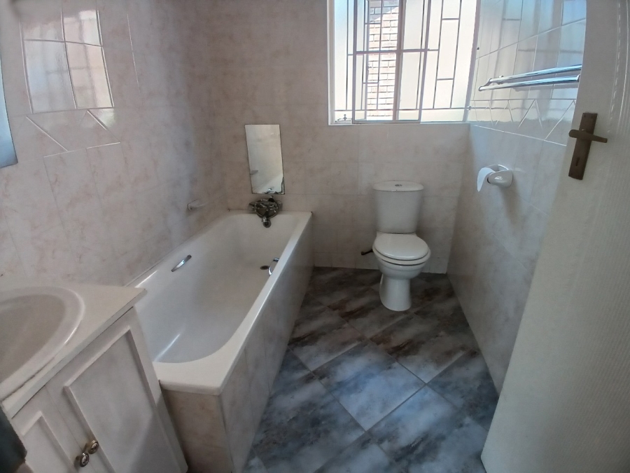 2 Bedroom Property for Sale in Aventura Warmbaths Limpopo