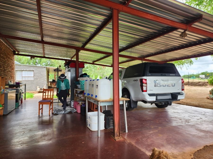 4 Bedroom Property for Sale in Musina Limpopo